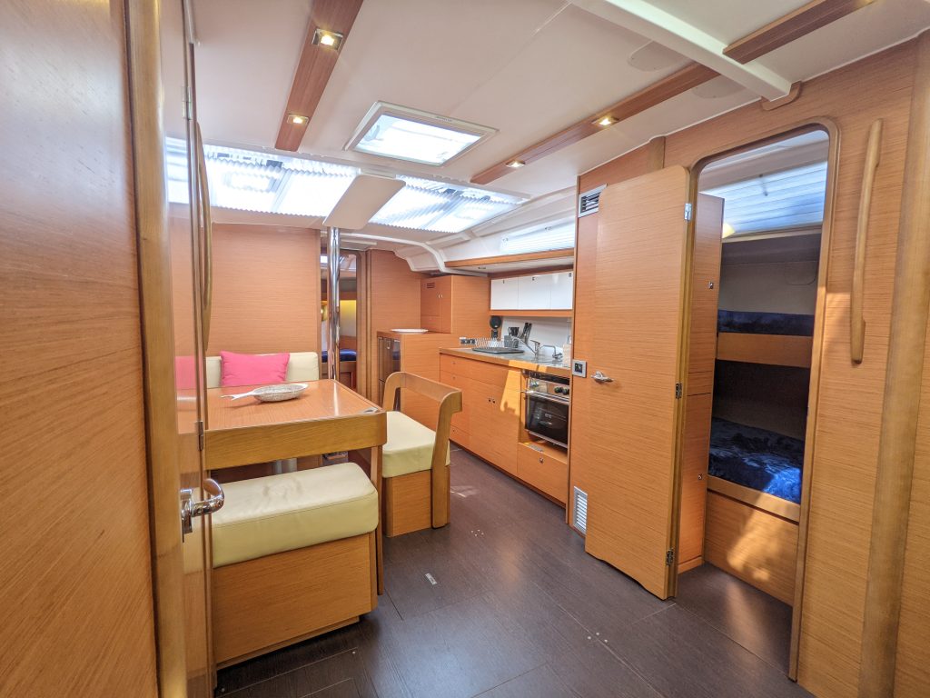 Dufour 430 — photo 7