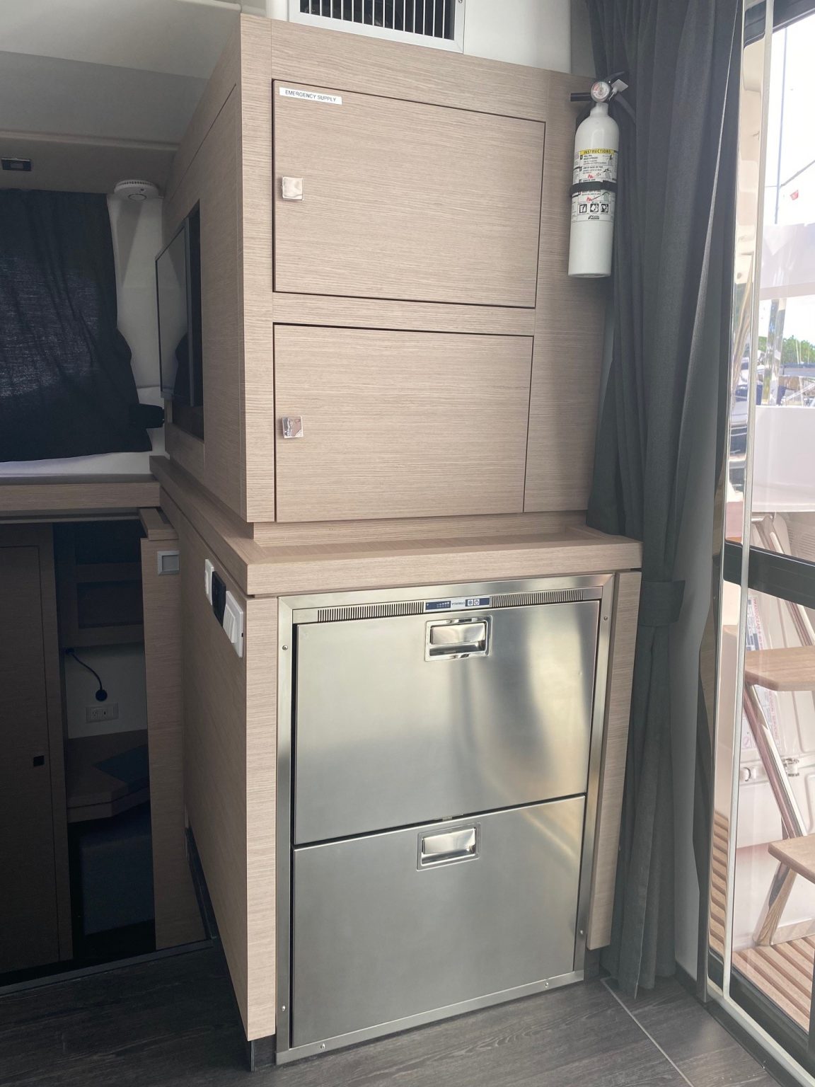 Fountaine Pajot Astrea 42 Maestro — photo 14