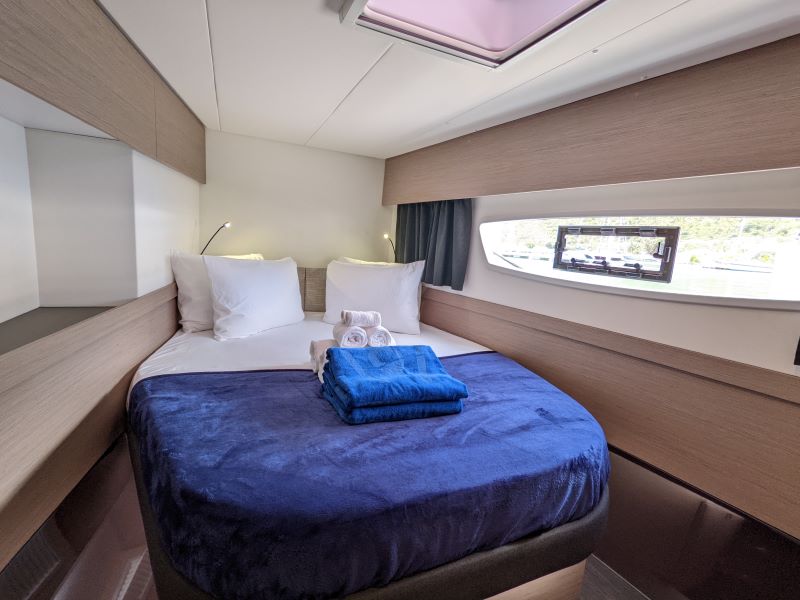 Fountaine Pajot Astrea 42 Maestro — photo 16