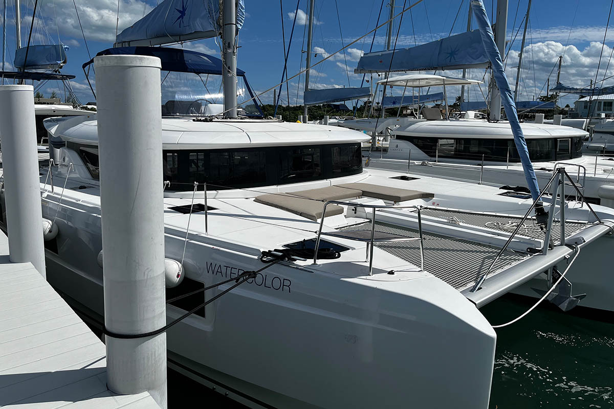 Lagoon 46 - 4 + 2 cab. — photo 1