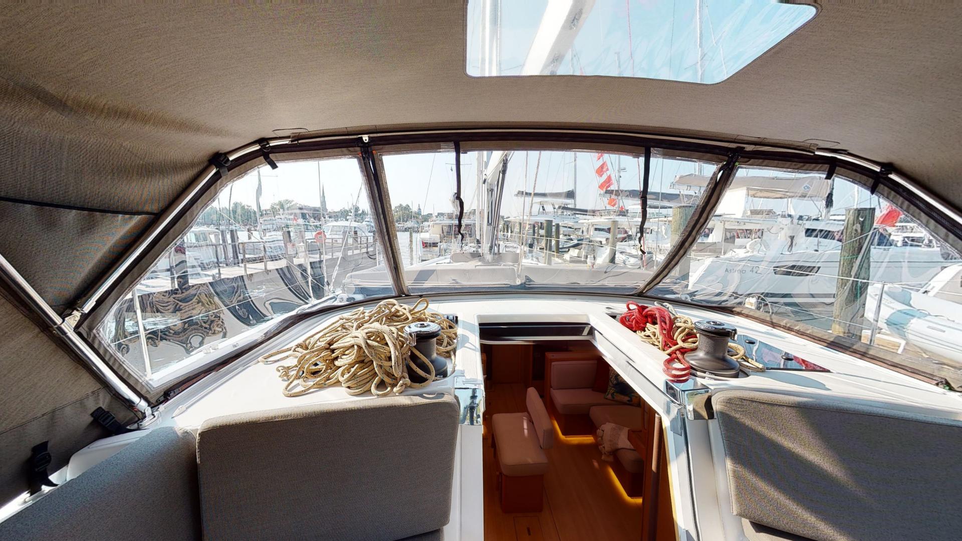 Dufour 530 - 4 cab. — photo 4