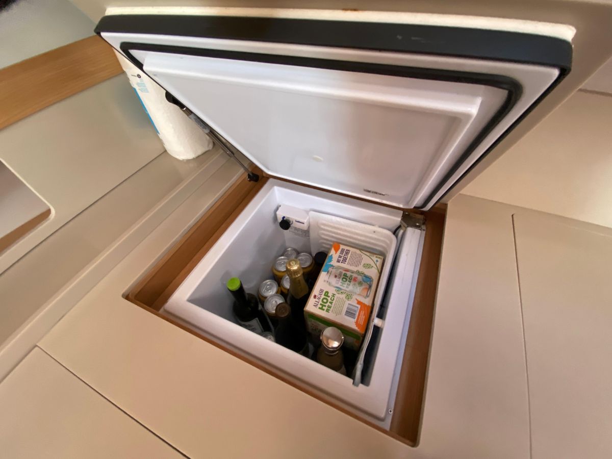 Dufour 530 - 4 cab. — photo 19