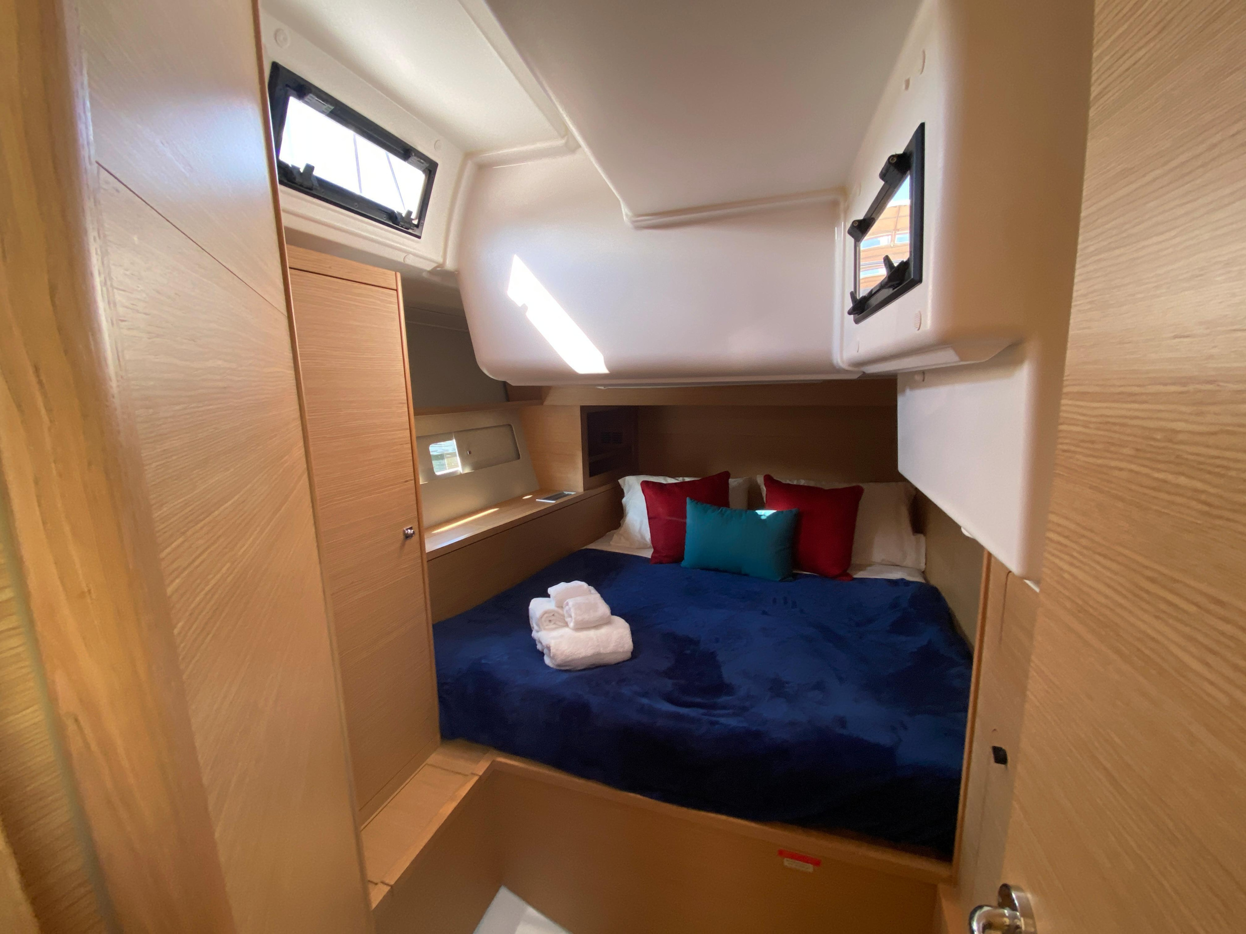 Dufour 530 - 4 cab. — photo 29