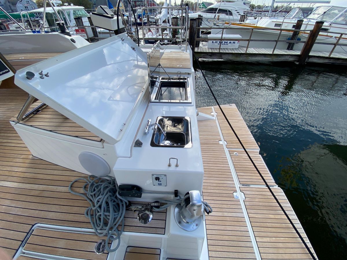 Dufour 530 - 4 cab. — photo 39