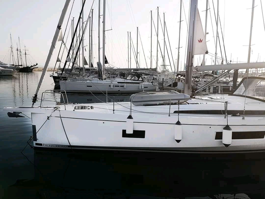 Oceanis 51.1 - 5 + 1 cab. — photo 3