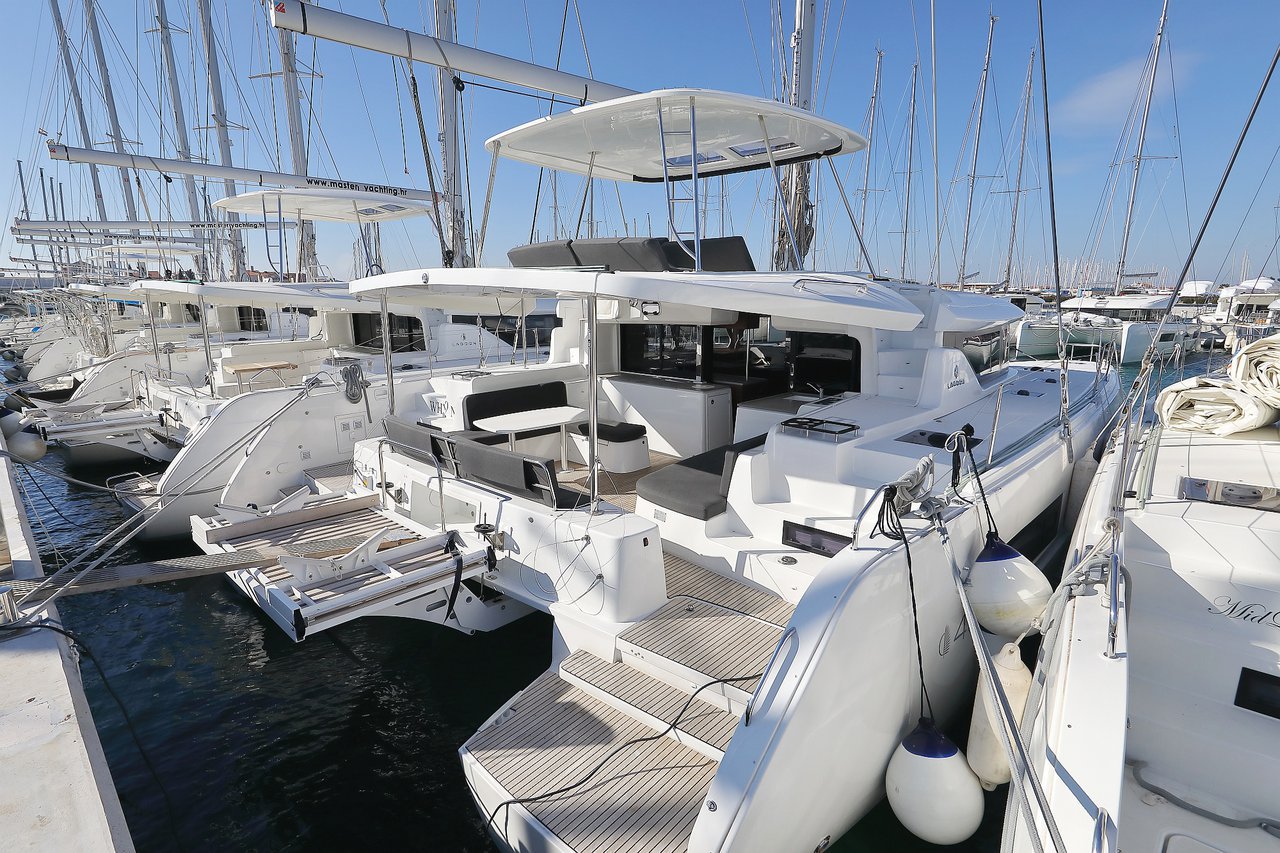 Lagoon 46 - 4 + 2 cab. — photo 6