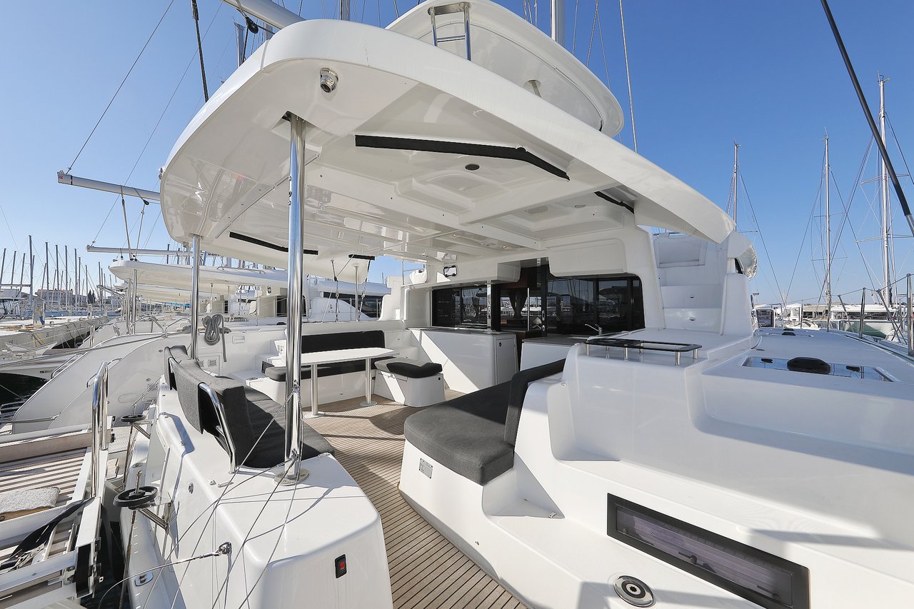 Lagoon 46 - 4 + 2 cab. — photo 16
