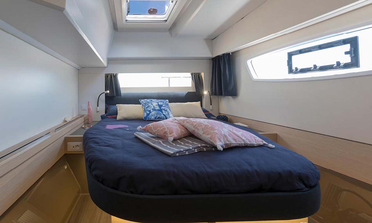 Fountaine Pajot Astrea 42 — photo 10