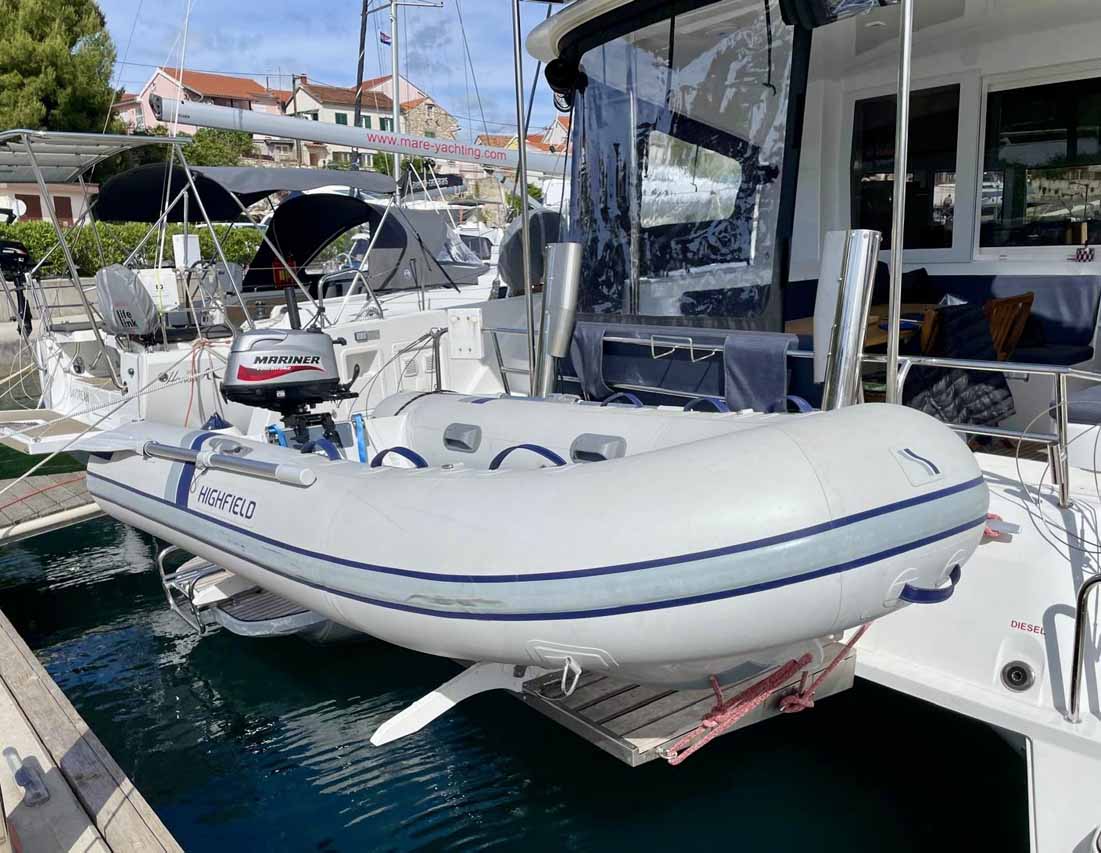 Lagoon 40 - 4 + 2 cab — photo 7