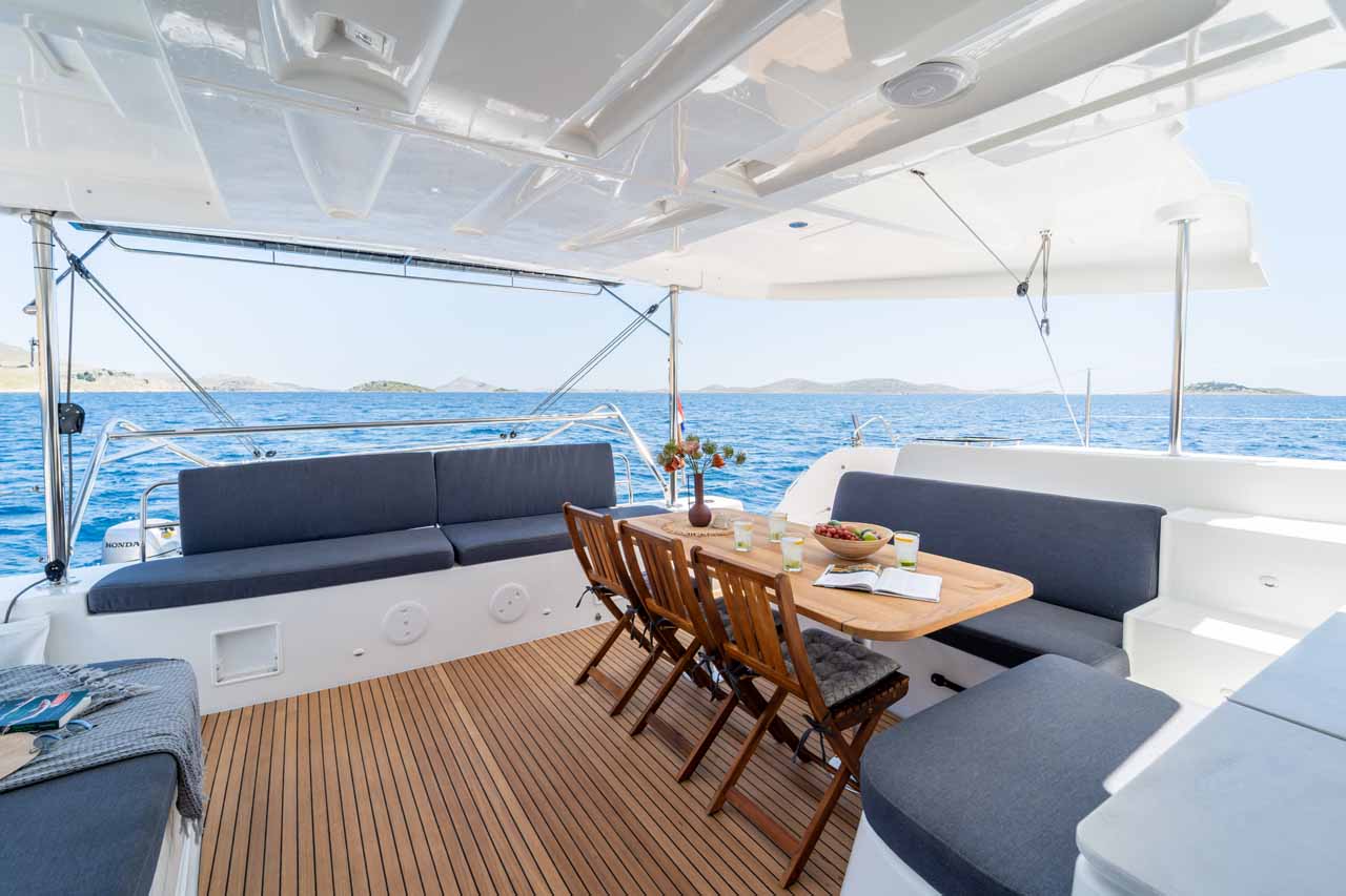 Lagoon 46 - 4 + 2 cab. — photo 21