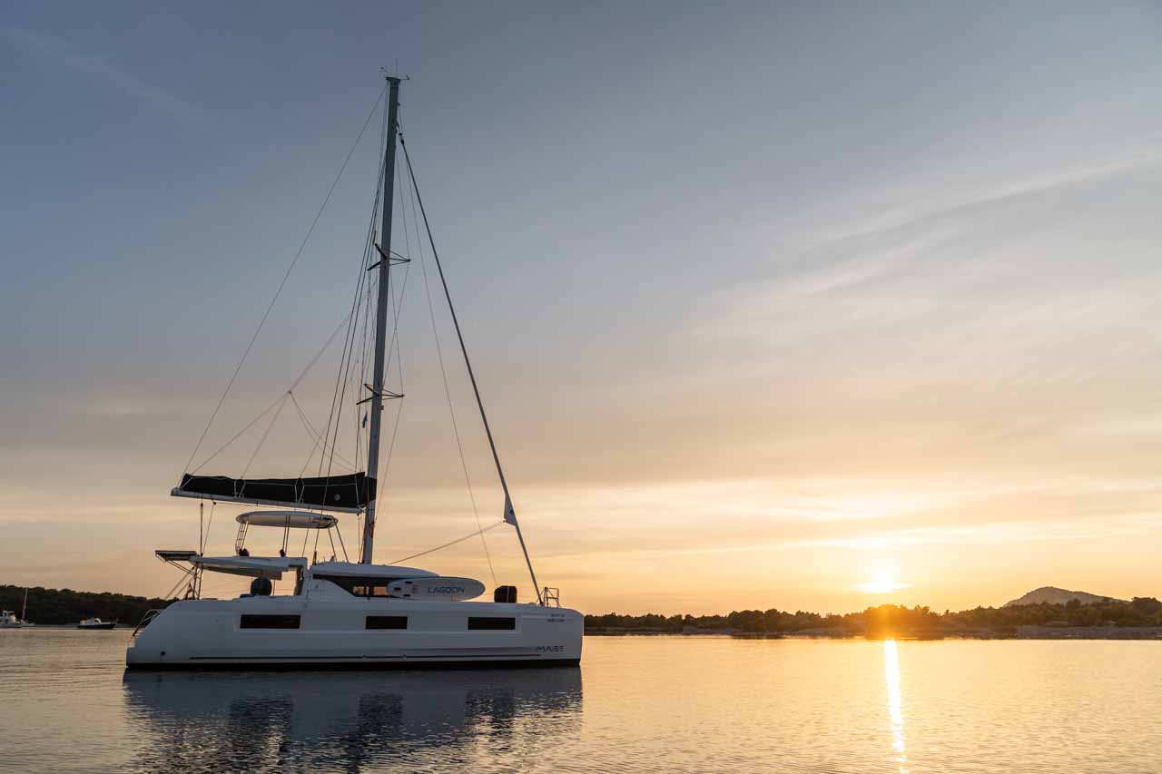 Lagoon 46 - 4 + 2 cab. — photo 23