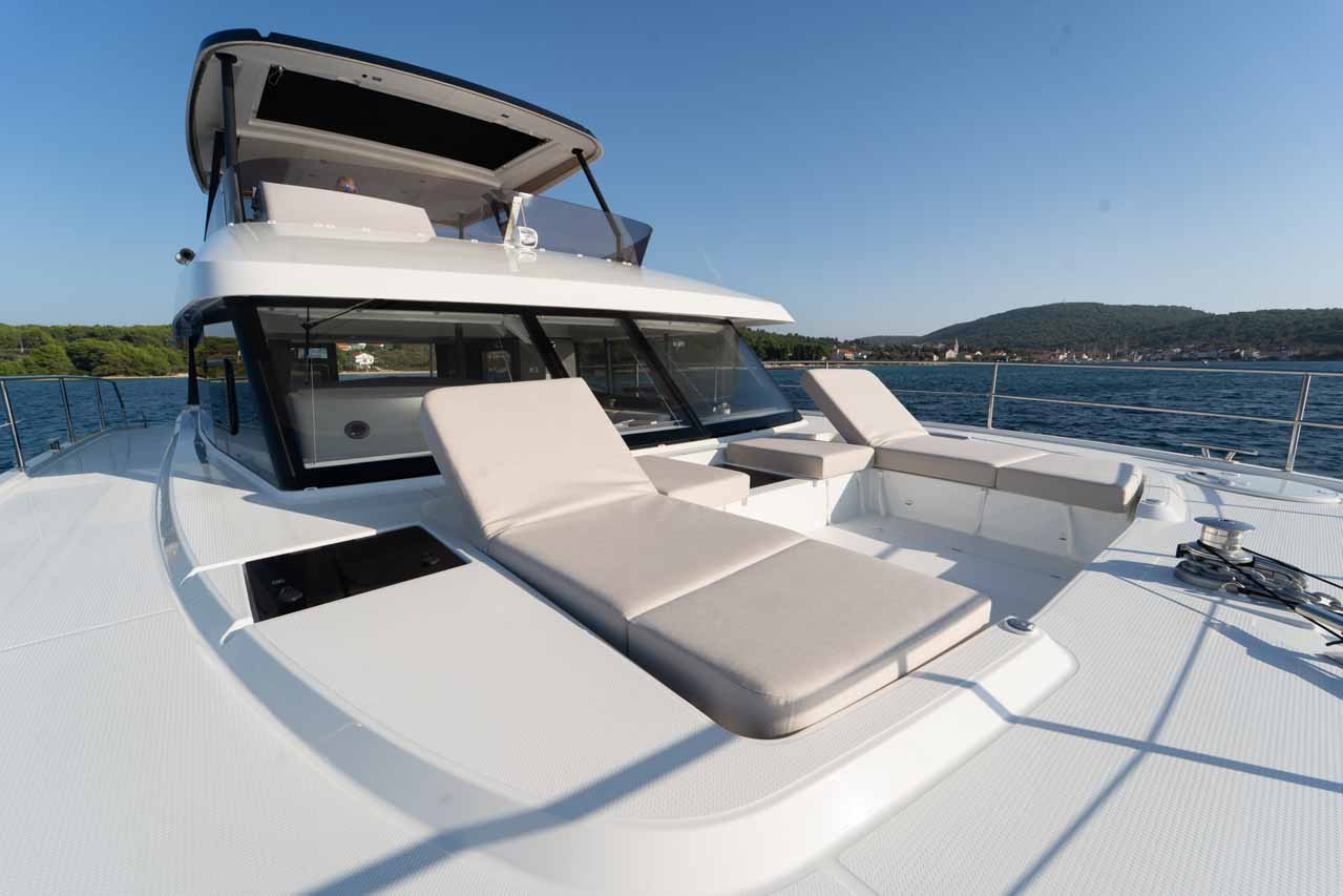 Fountaine Pajot MY6 — photo 10