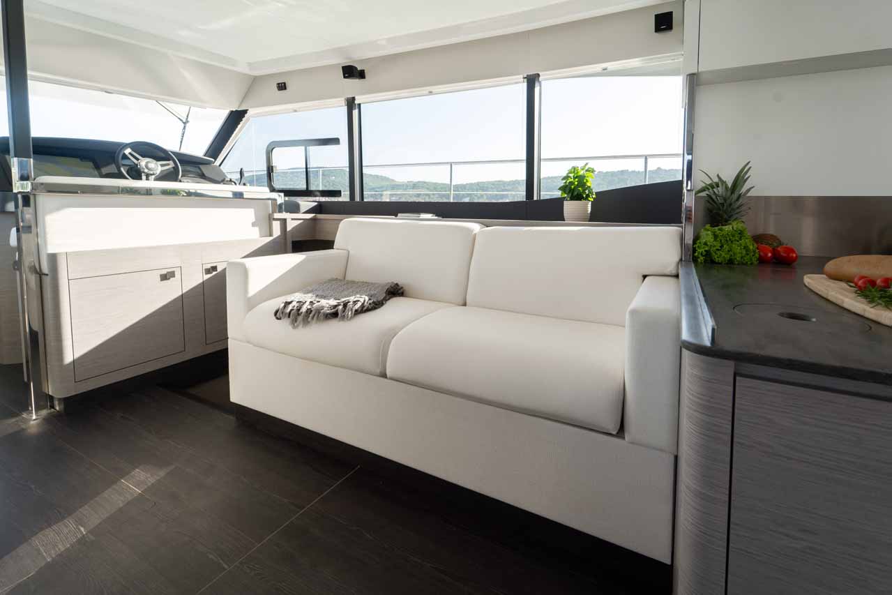 Fountaine Pajot MY6 — photo 24