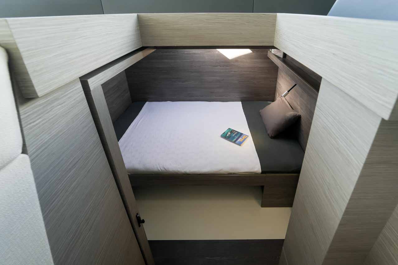 Fountaine Pajot MY6 — photo 39