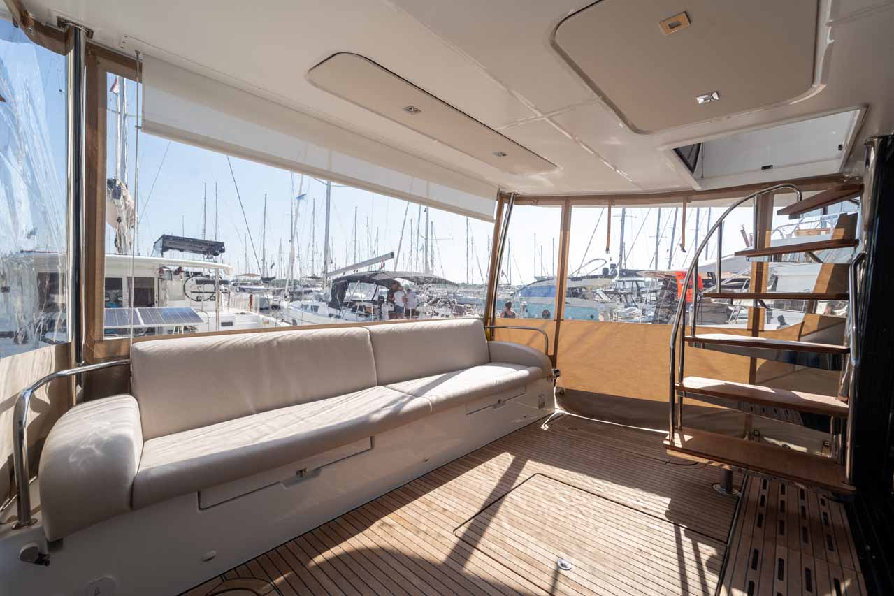 Fountaine Pajot MY6 — photo 44