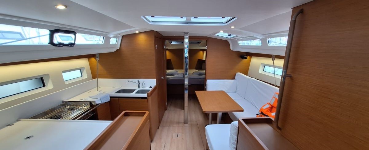 Sun Odyssey 440 - 4 cab. — photo 5