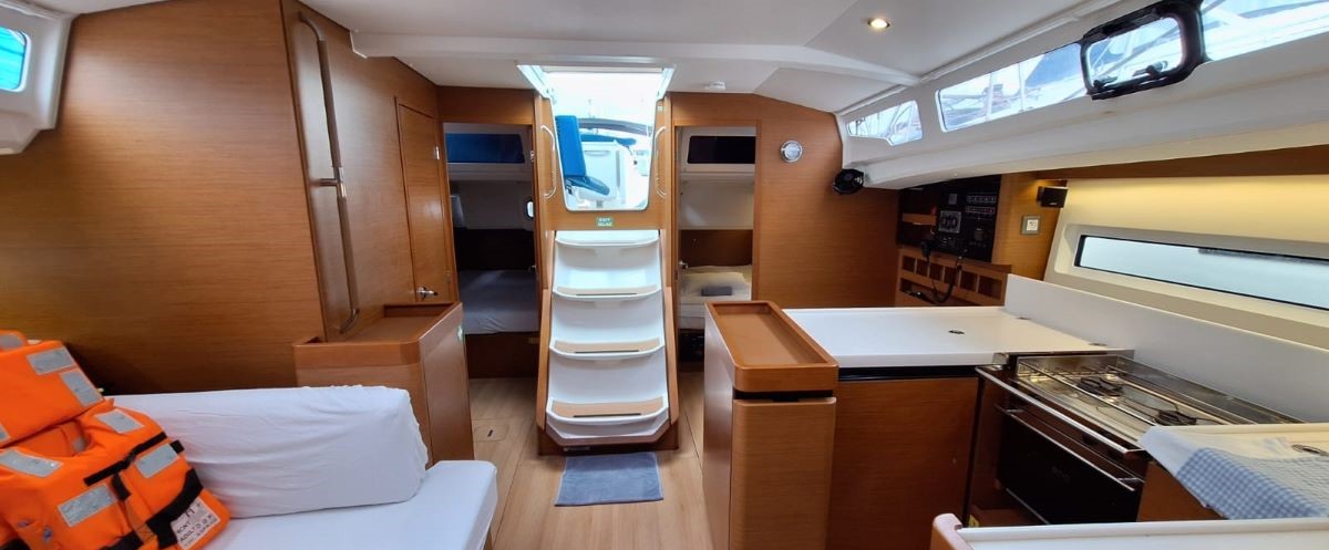Sun Odyssey 440 - 4 cab. — photo 10