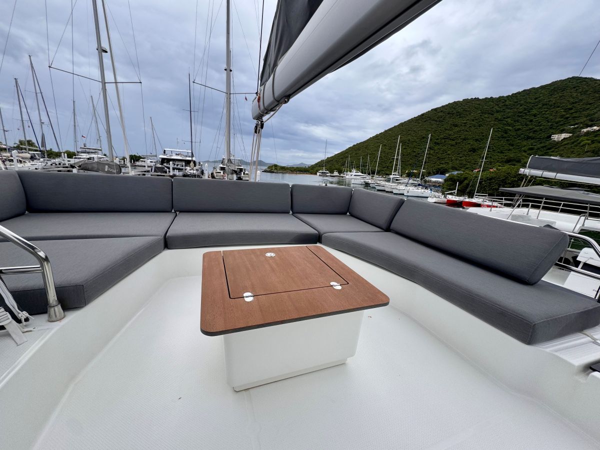 Fountaine Pajot Aura 51 — photo 11
