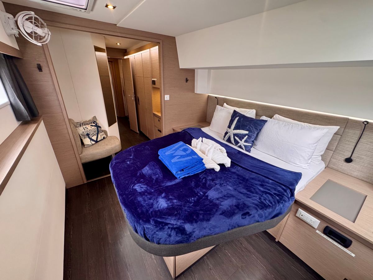 Fountaine Pajot Aura 51 — photo 26