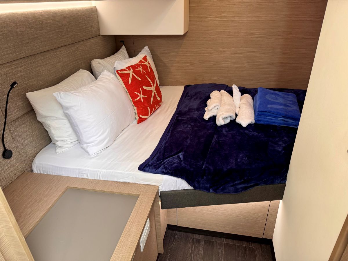 Fountaine Pajot Aura 51 — photo 33
