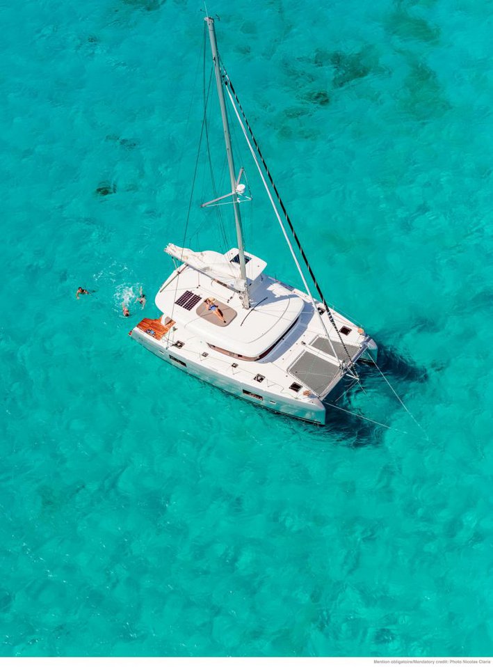 Lagoon 42 - 4 + 2 cab. — photo 3