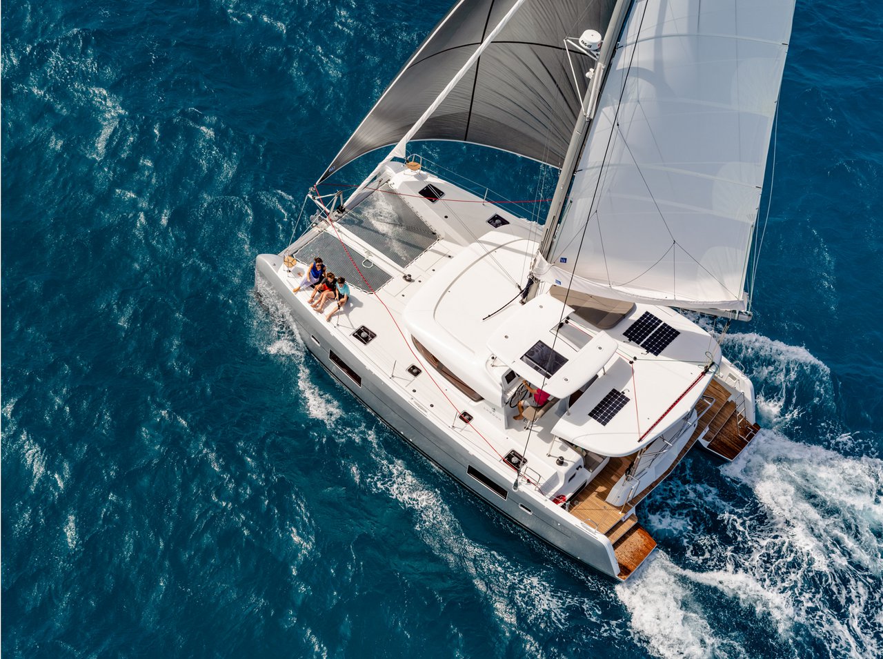 Lagoon 42 - 4 + 2 cab. — photo 16