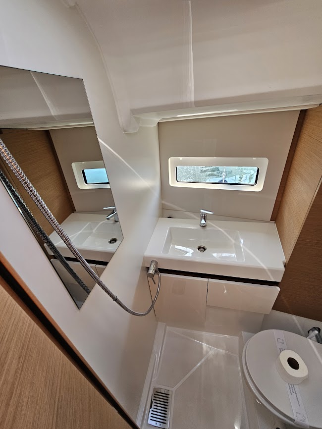 Sun Odyssey 490 - 5 + 1 cab. — photo 14