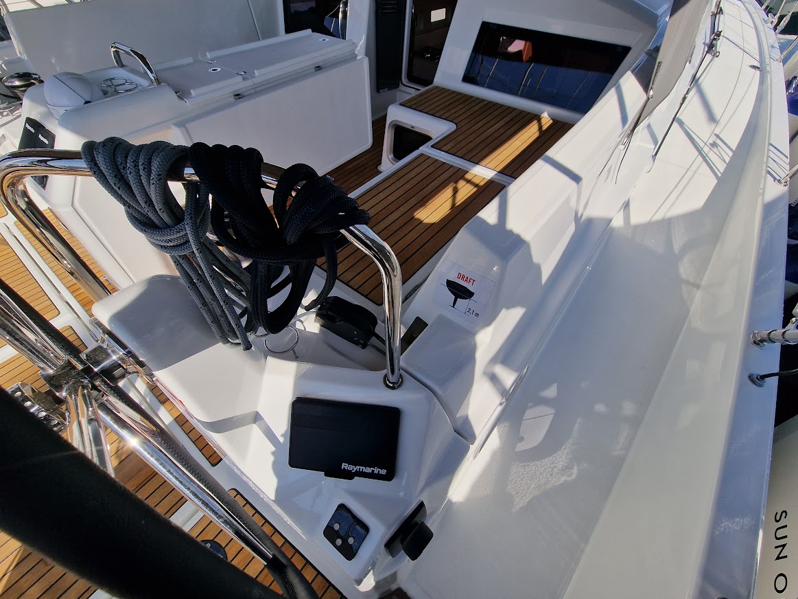 Sun Odyssey 440 - 4 cab. — photo 4