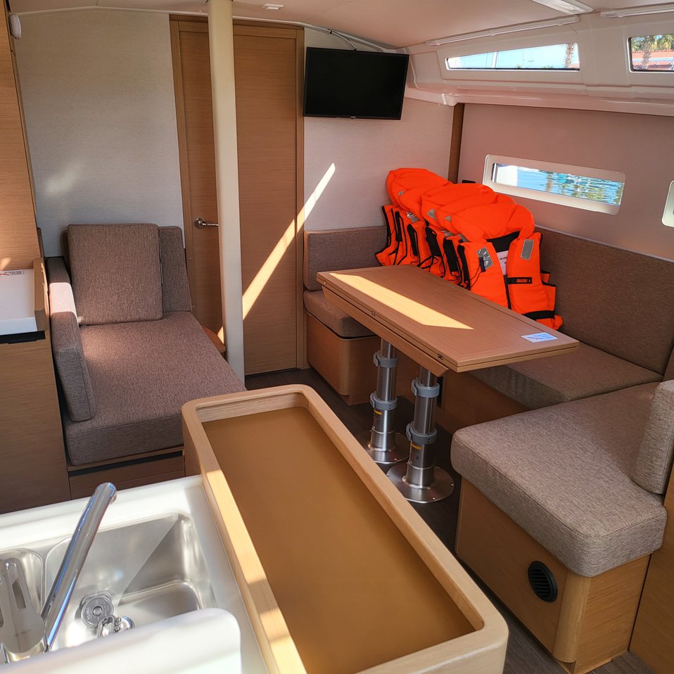 Sun Odyssey 410 - 3 cab. — photo 5