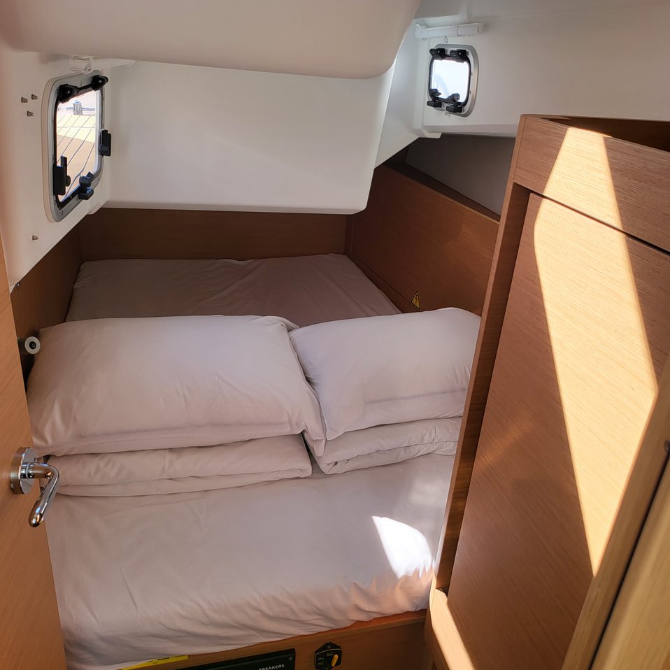 Sun Odyssey 410 - 3 cab. — photo 13