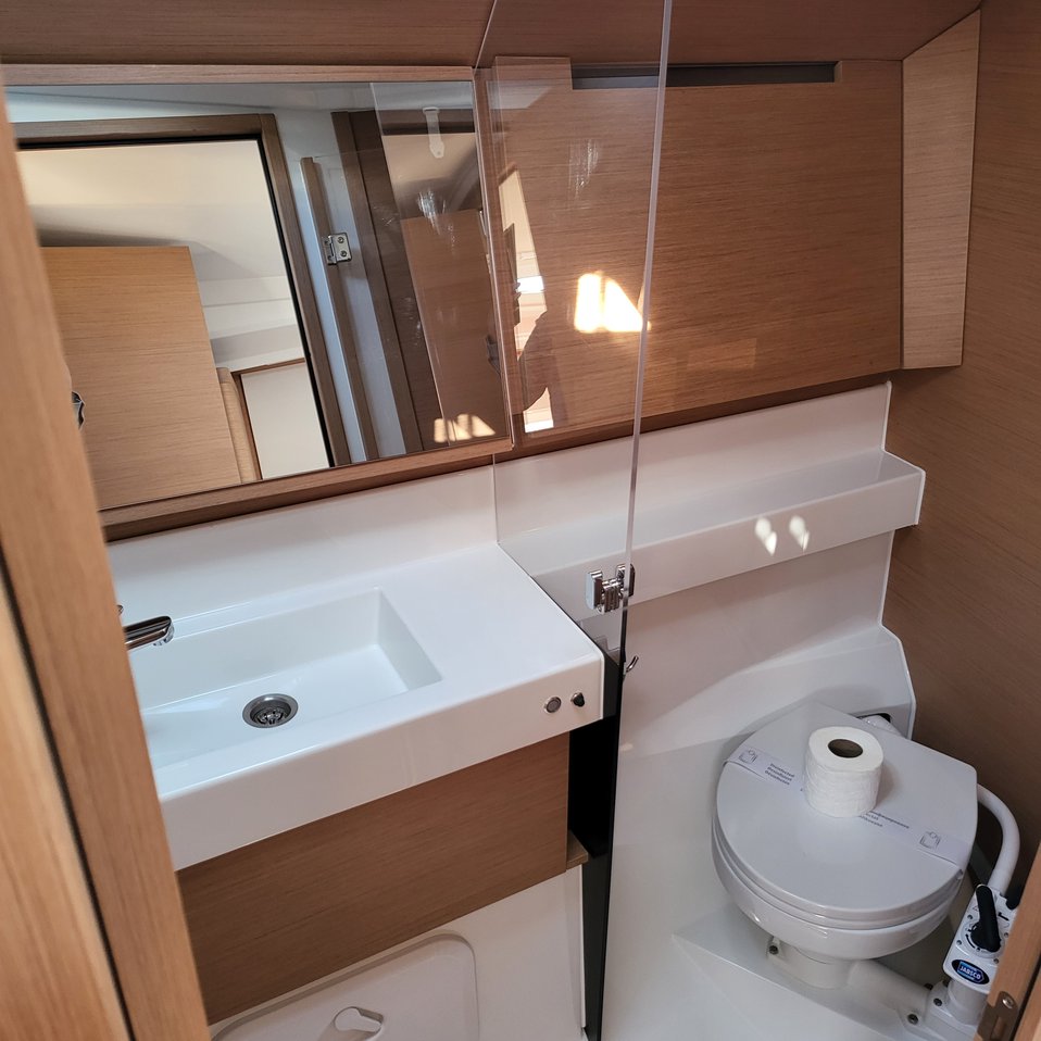 Sun Odyssey 410 - 3 cab. — photo 16