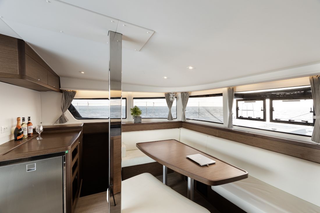 Lagoon 42 - 4 + 2 cab. — photo 10