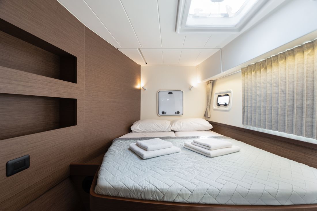 Lagoon 42 - 4 + 2 cab. — photo 15