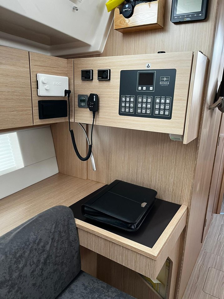 Bavaria C45 Style — photo 7
