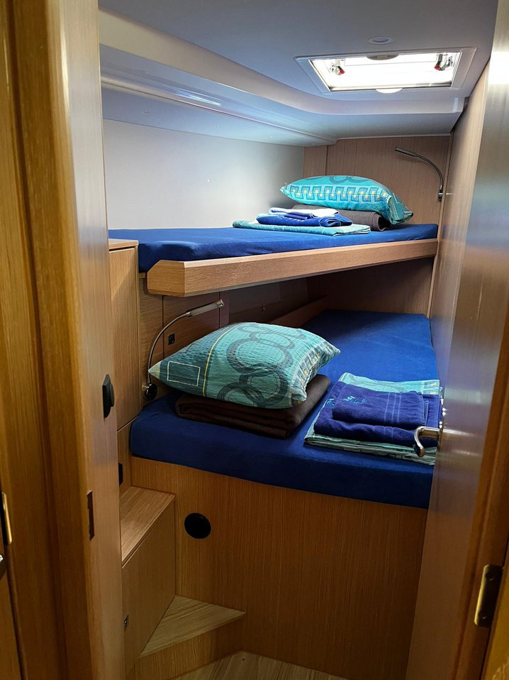 Bavaria C45 Style — photo 10