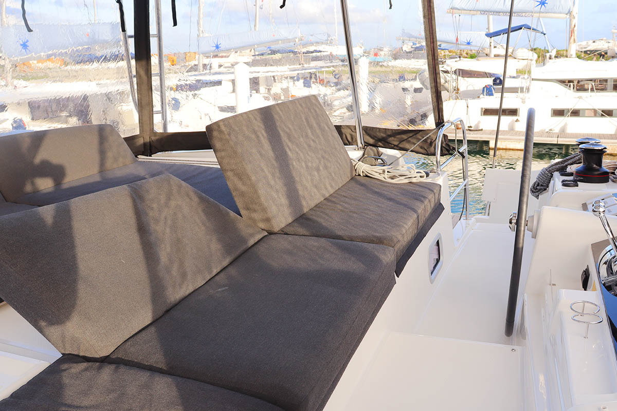 Lagoon 46 OW - 3 cab. — photo 2