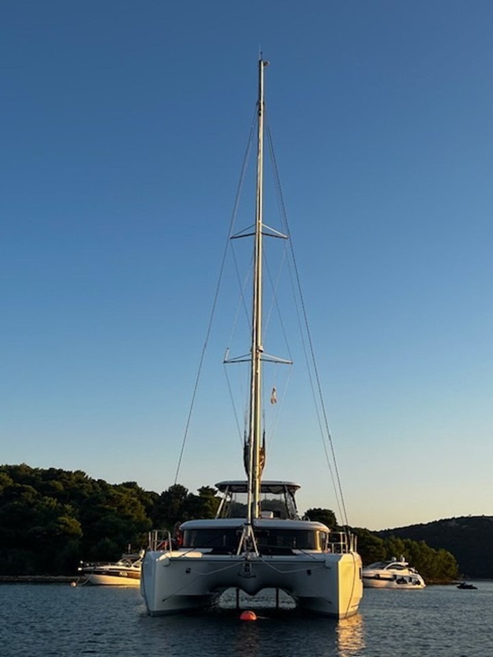 Lagoon 46 - 4 + 1 cab. — photo 4