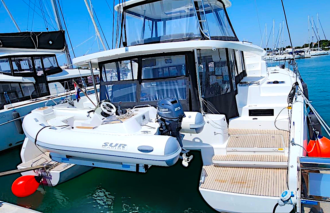 Lagoon 46 - 4 + 1 cab. — photo 5