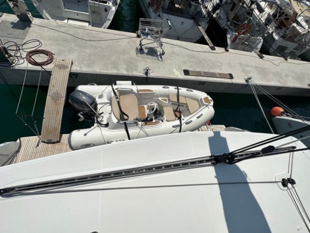 Lagoon 46 - 4 + 1 cab. — photo 33