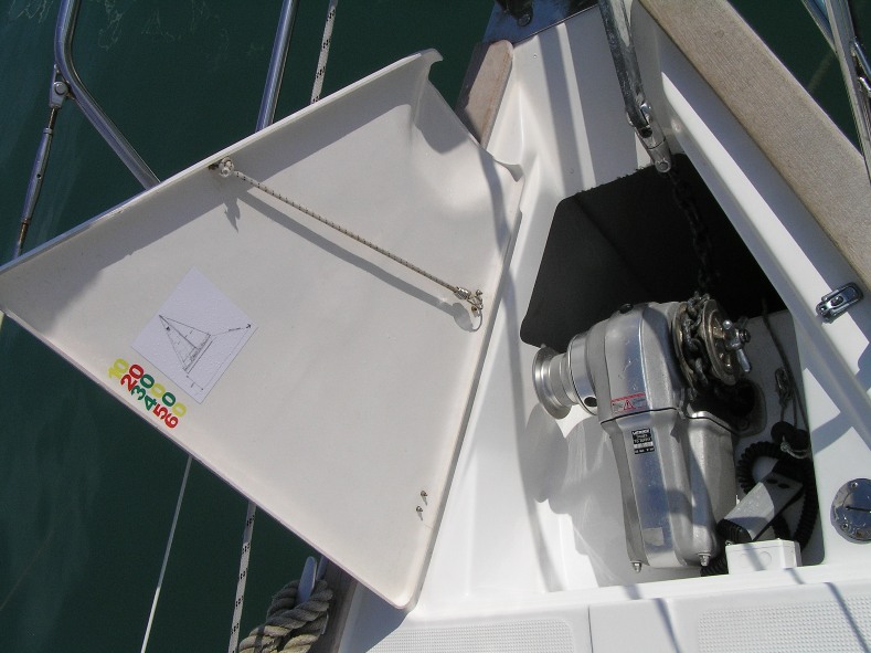 Bavaria 49 — photo 11