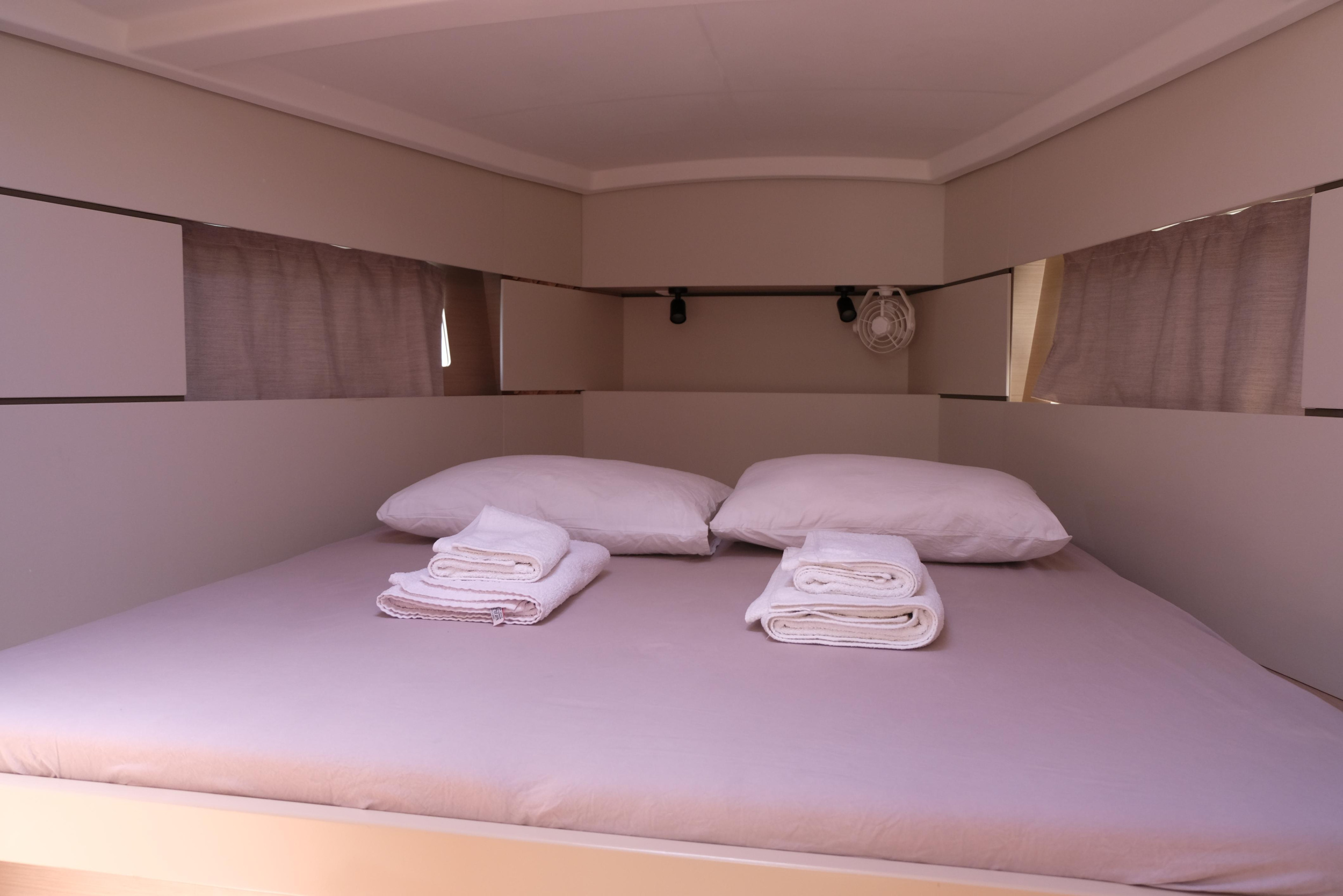 Oceanis 38.1 — photo 3
