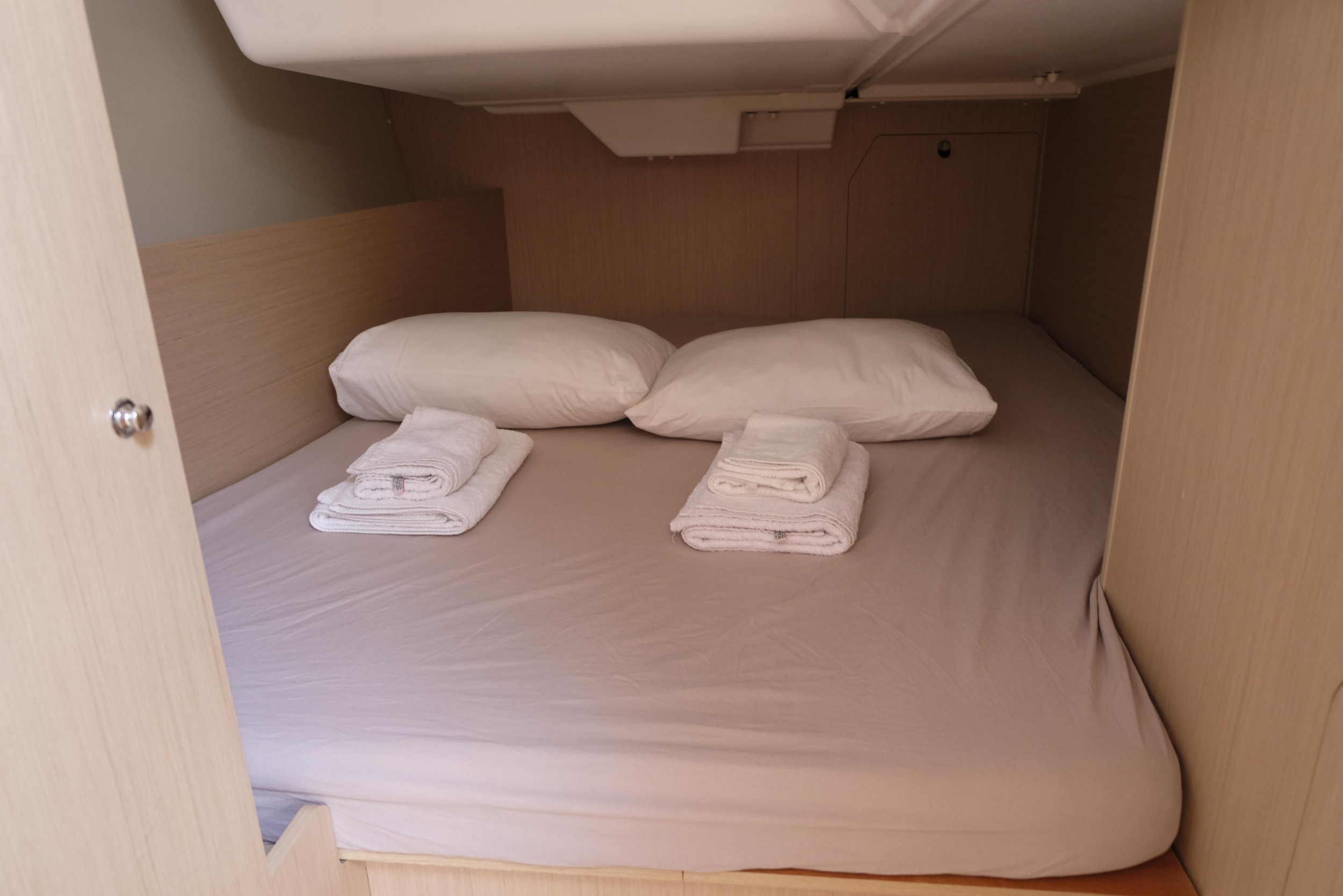 Oceanis 38.1 — photo 4