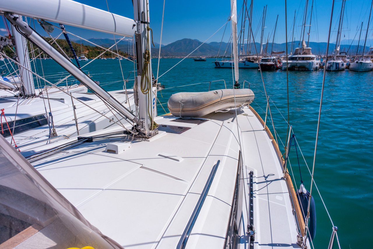 Oceanis 38.1 — photo 8