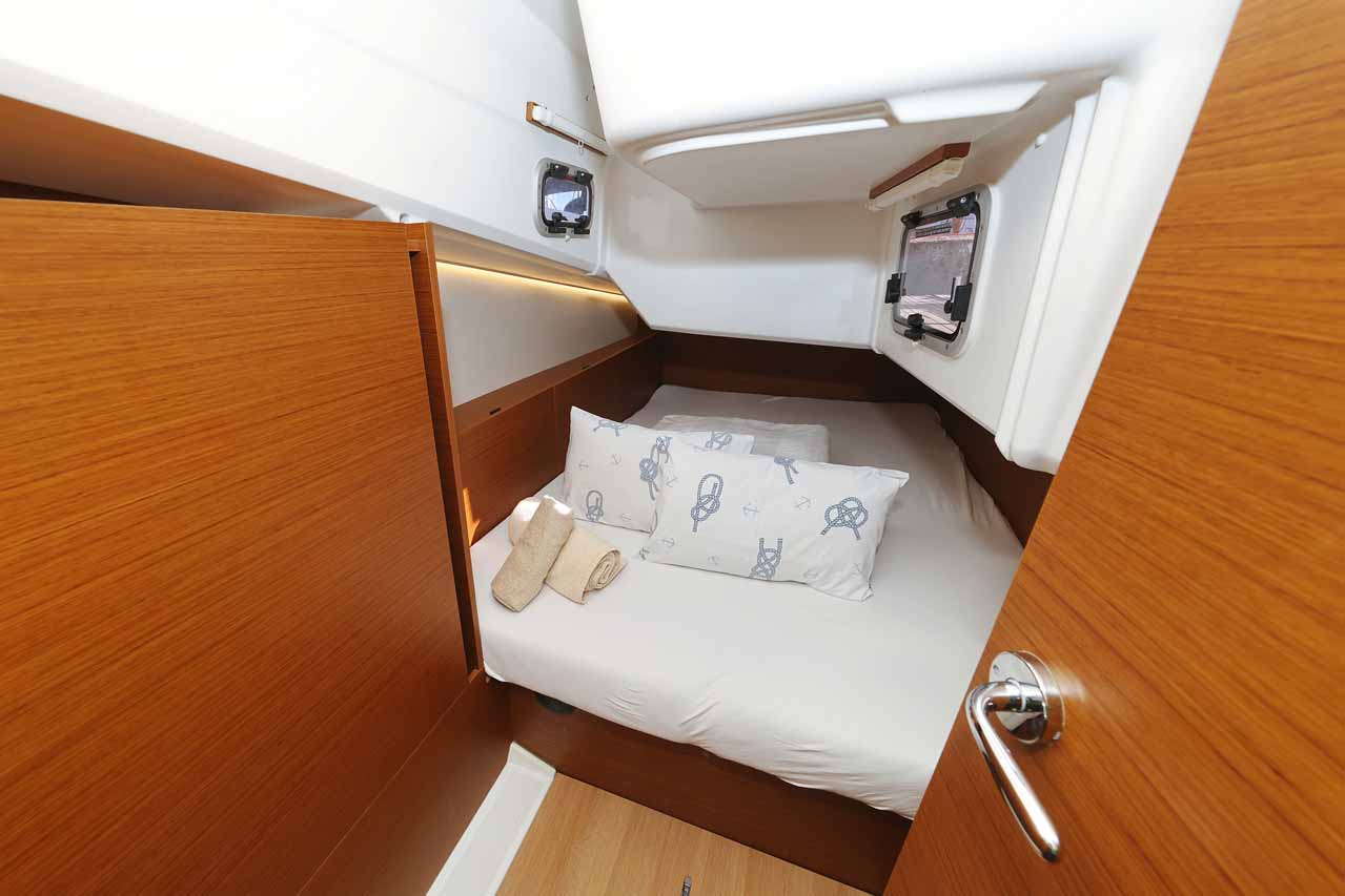 Sun Odyssey 380 Performance - 3 cab. — photo 19
