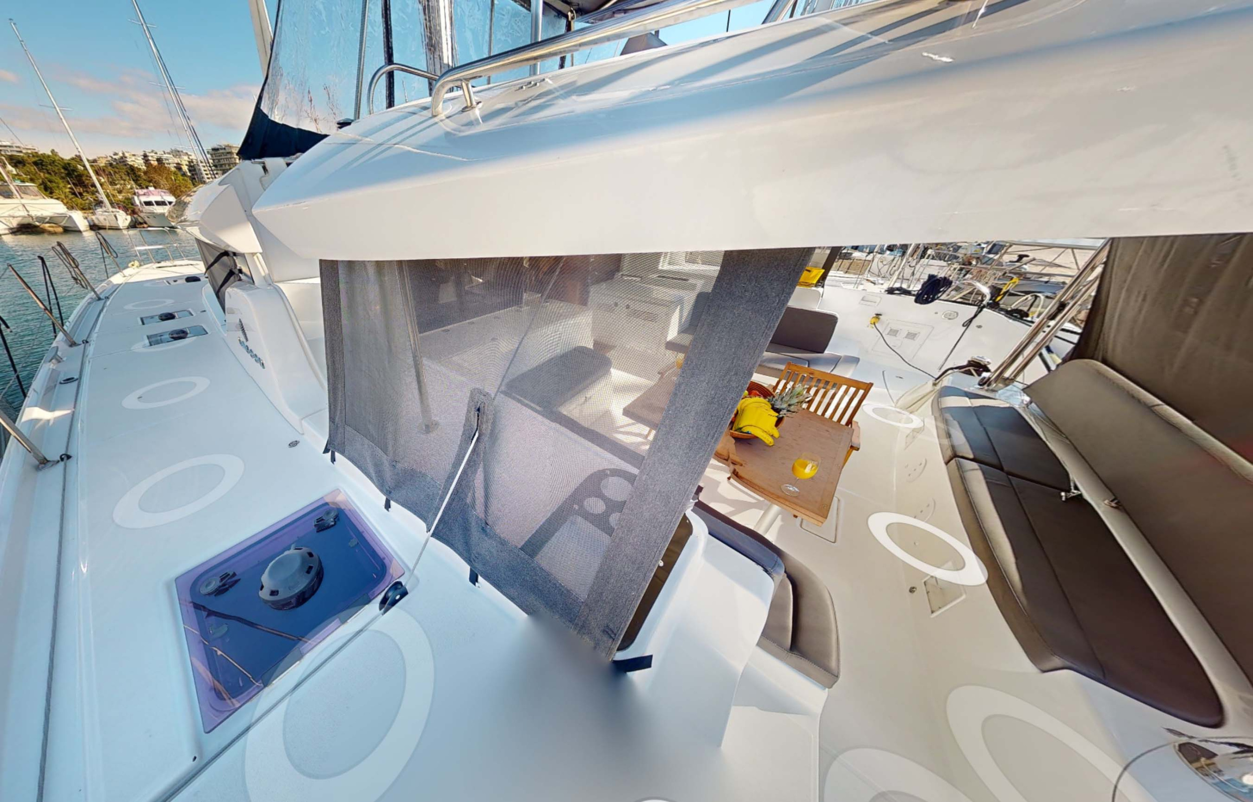Lagoon 46 Fly — photo 1