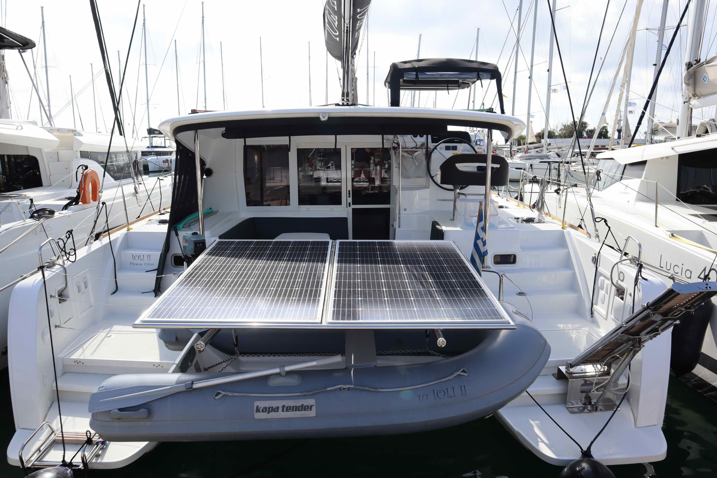 Lagoon 40 - 4 cab. — photo 1