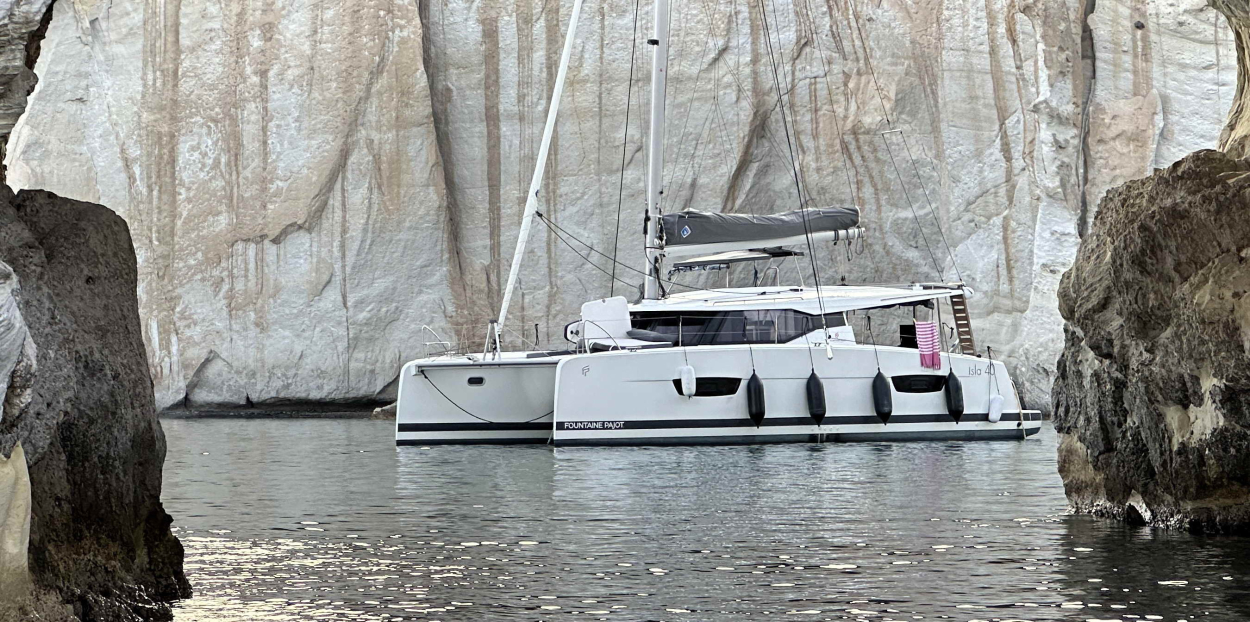 Fountaine Pajot Isla 40 - 4 + 1 cab. — photo 1