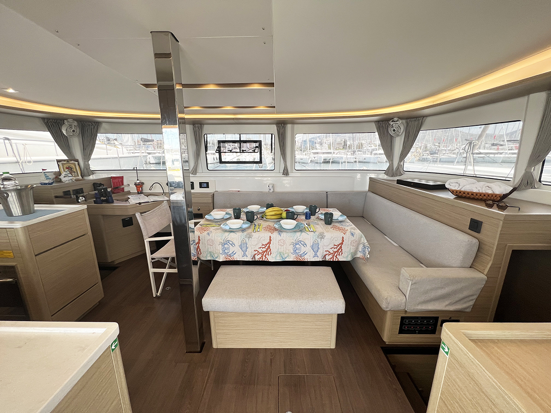 Lagoon 46 - 4 + 2 cab. — photo 4