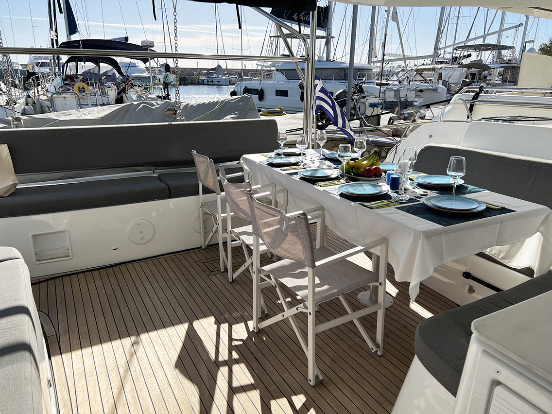Lagoon 46 - 4 + 2 cab. — photo 12