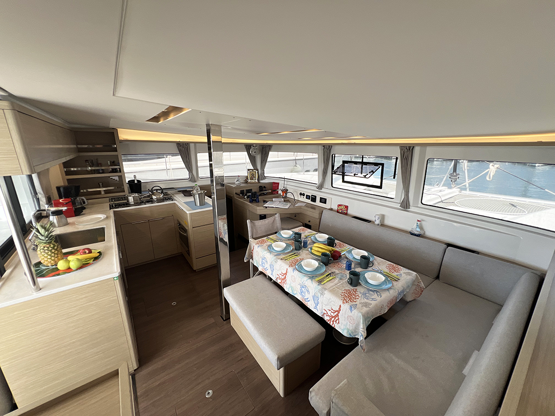 Lagoon 46 - 4 + 2 cab. — photo 16
